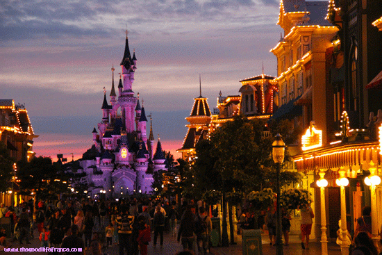 disneyland-paris-fireworks